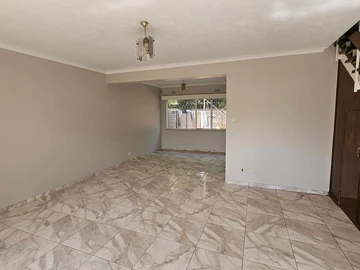 2 Bedroom Garden Flat