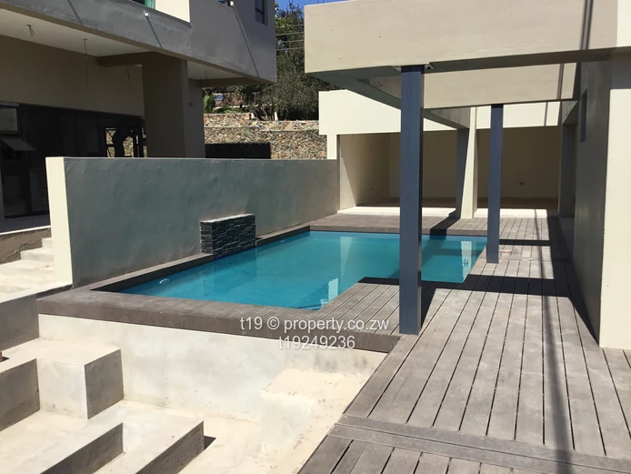 Stunning Ultramodern 5bed townhouses