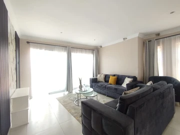 3 Bedroom Flat & Apartment