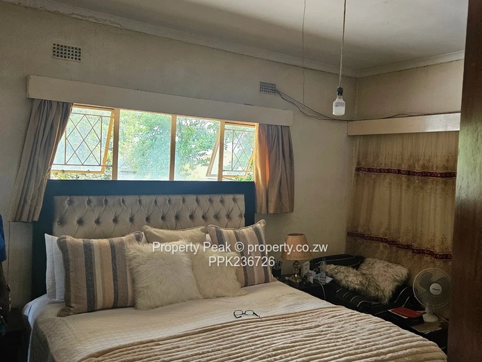 House In Mandara For Sale