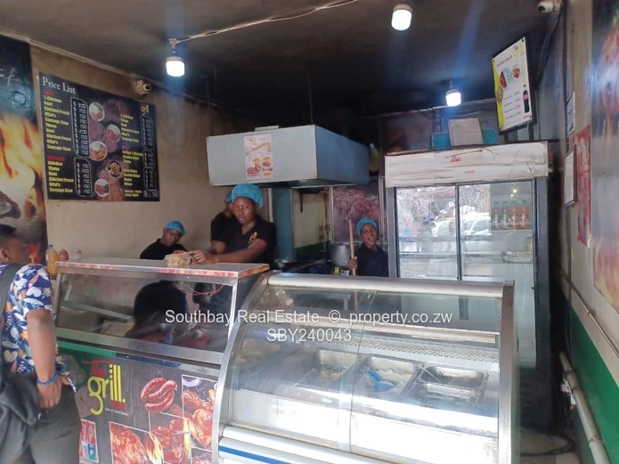 Takeaway to let in Harare CBD 