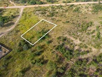 Commercial & Industrial Land