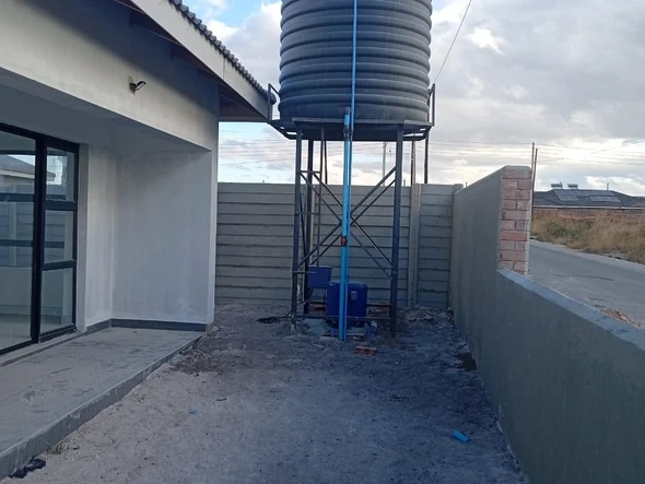4-Bedroom House for Sale in Mabvazuva, Ruwa