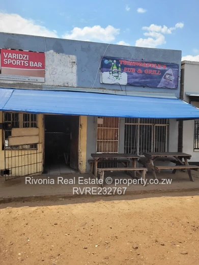 Commercial property in Highfield Mastones