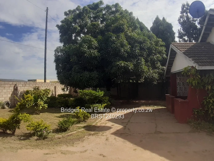 Visibility,Accessibility,Convenience(Location,Location ,Location))