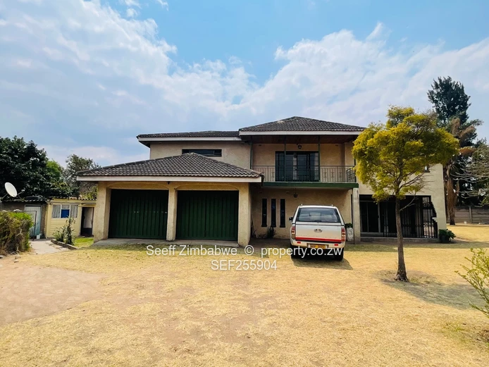 5 Bedroom House For Sale In Old Windsor Ruwa (Sole Mandate)
