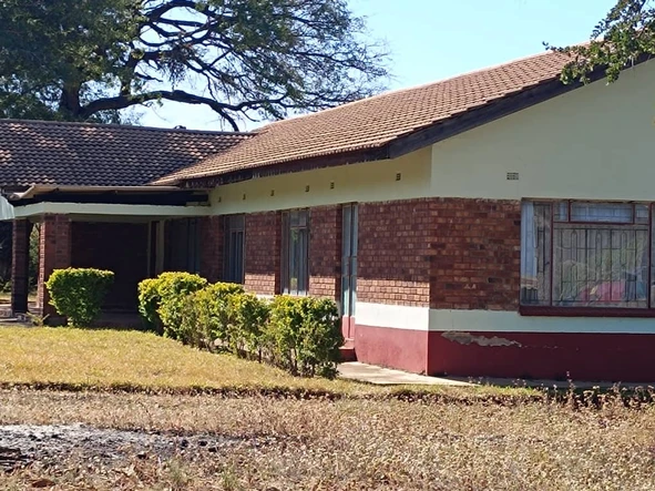 Kwekwe Chicago House For Sale