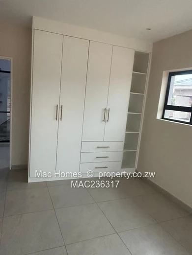 Double storey Villa for sale in Marlborough 