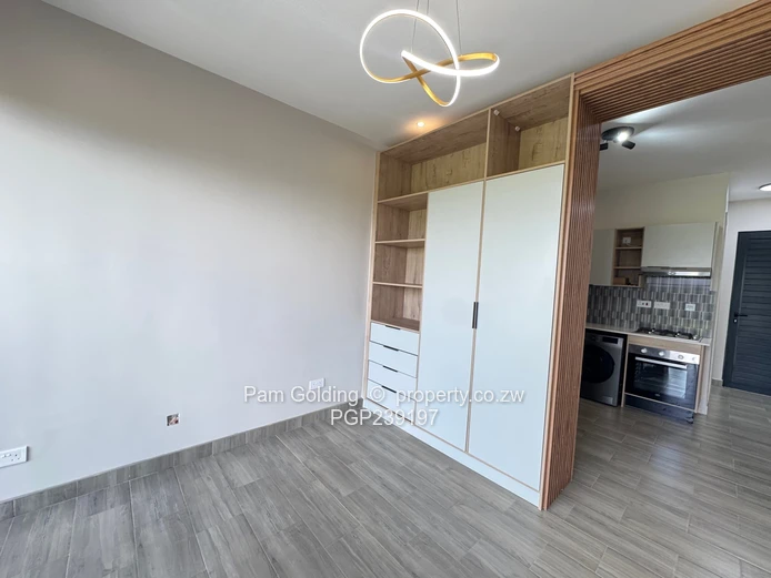 Studio Apartment - Borrowdale West 