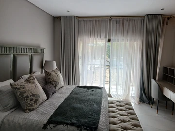 3 Bedroom Flat & Apartment