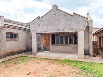 3 Bedroom Flat & Apartment