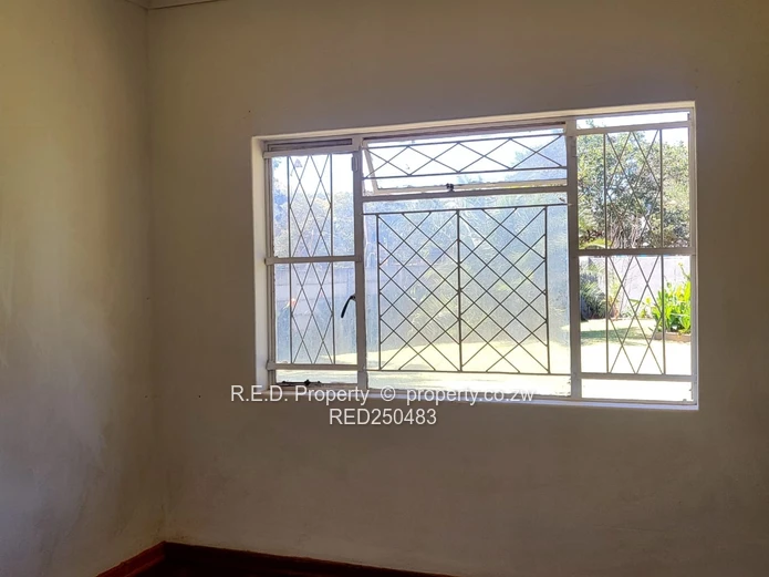 House To Let In Parklands!
