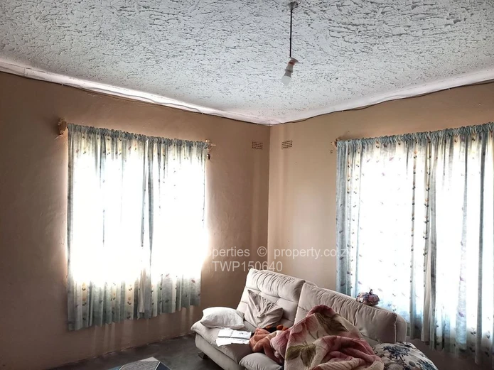 A spacious family house.