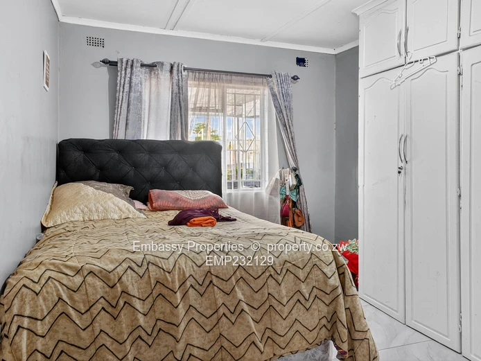 Tynwald North Neat For Bedroomed House