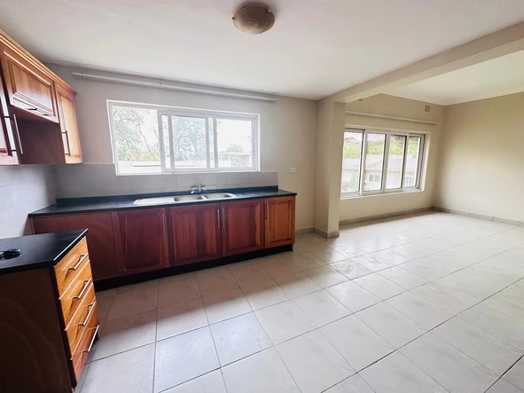 3 Bedroom Garden Flat