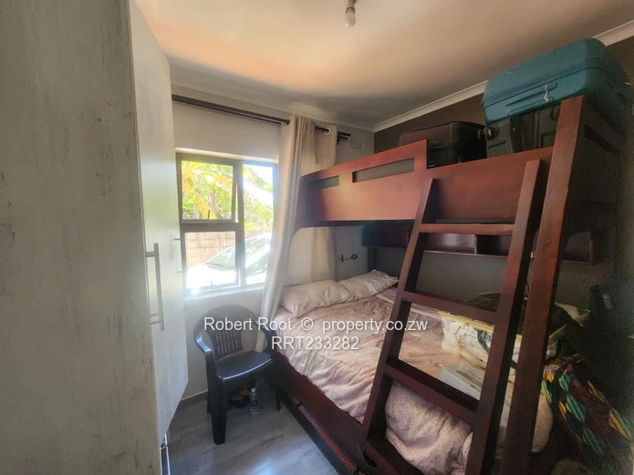 3 Bedroom Cottage for Rent in Greendale