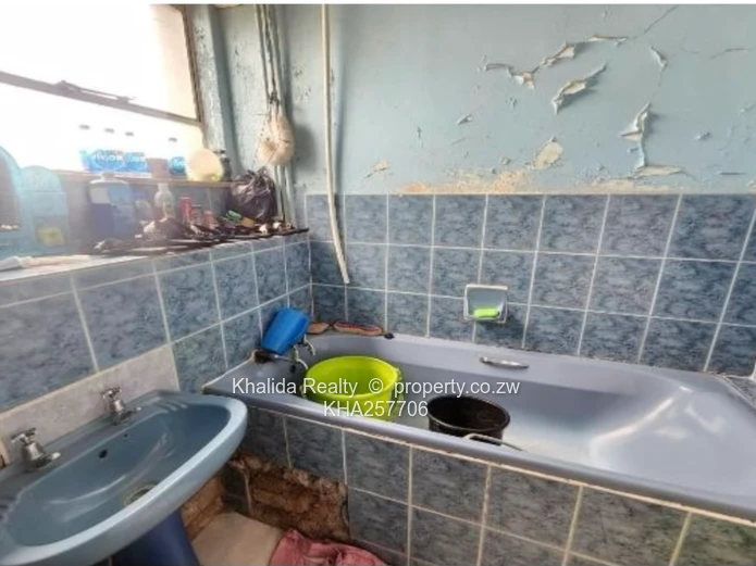 Avenues flat for sale