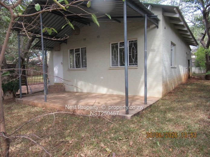 Family Home For Sale In Victoria Falls