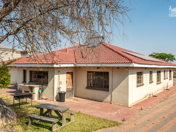 4 Bedroom House