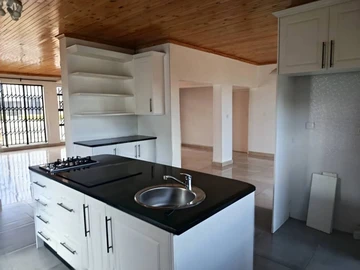 3 Bedroom Garden Flat