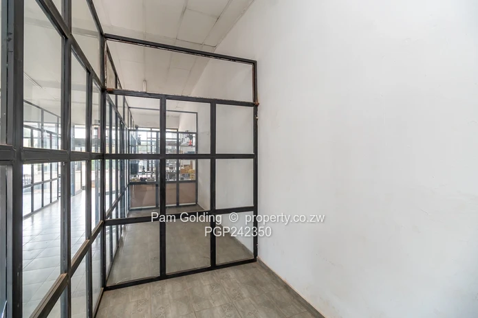 Prime Commercial Space Available for Rent