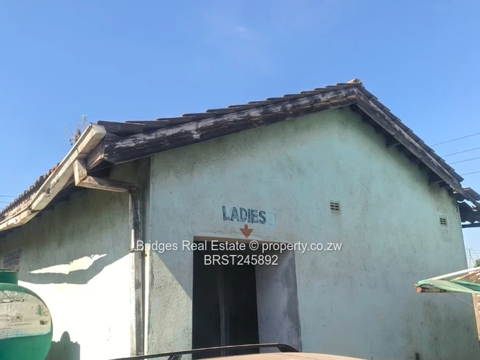 Willowvale Industrial Property For Sale