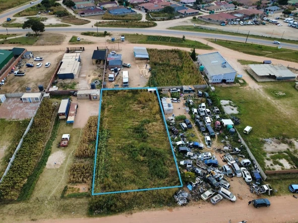 Commercial & Industrial Land