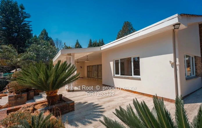 4 bed family home in Glen Lorne