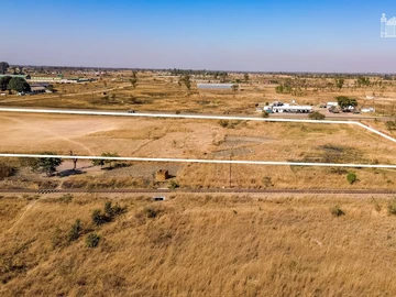 Commercial & Industrial Land