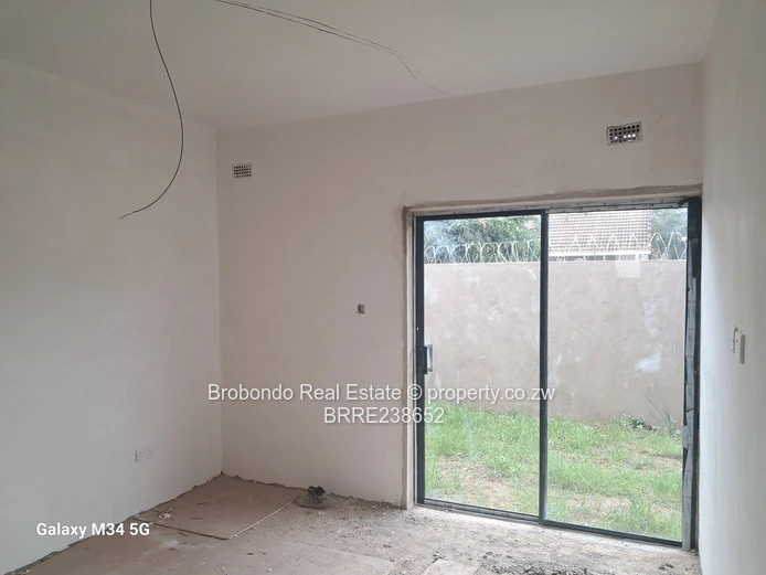 Ashdown Park Incomplete Garden flats for sale!