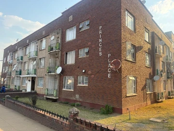 Flat & Apartment