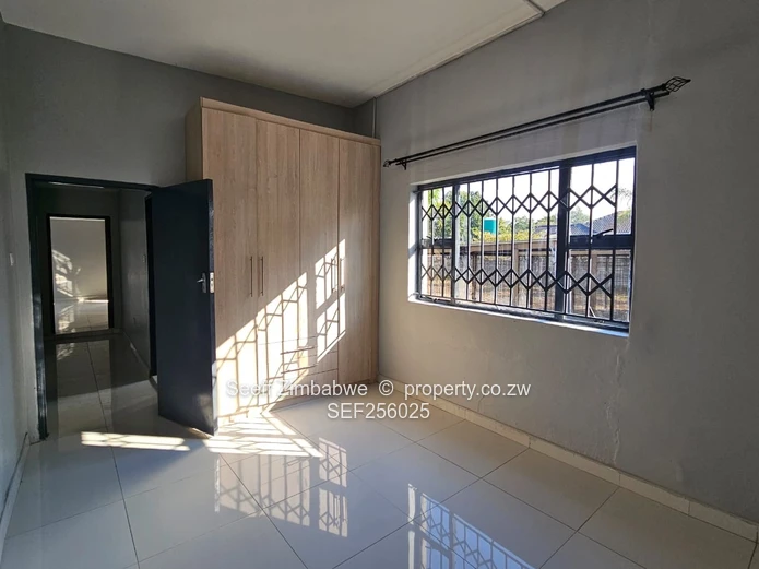2-Bed Semi-Detached Cluster for Rent in Greendale Athlone (Sole Mandate)
