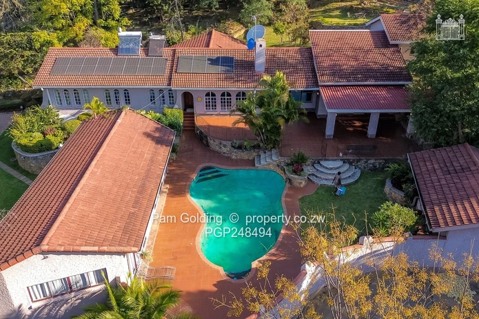 6 Bedroom House With Excellent Water (Sole Mandate)