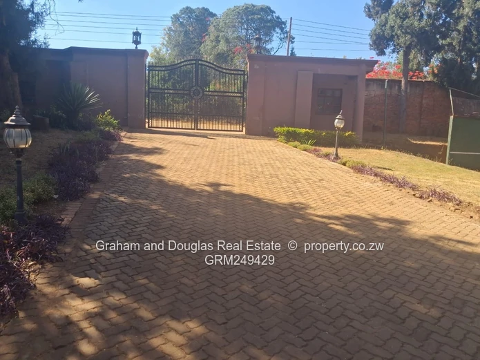 Massive Borrowdale property for sale