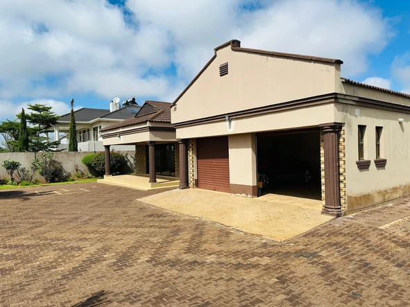 4 Bedroom Townhouse Complex