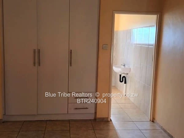 House for sale in Waterfalls 