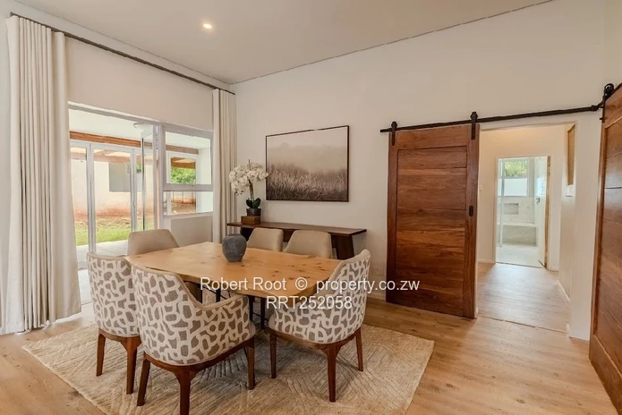 3 bed modern cluster home in Crowhill