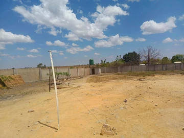 Commercial & Industrial Land