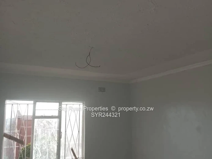 Flat For Sale In Willowvale 