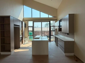 4 Bedroom Garden Flat