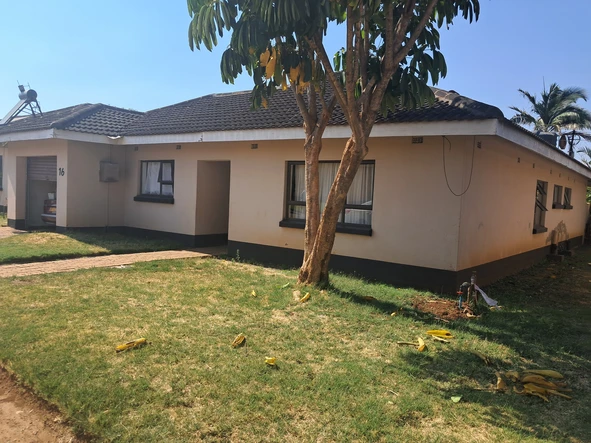 18 Unit Townhouse Complex