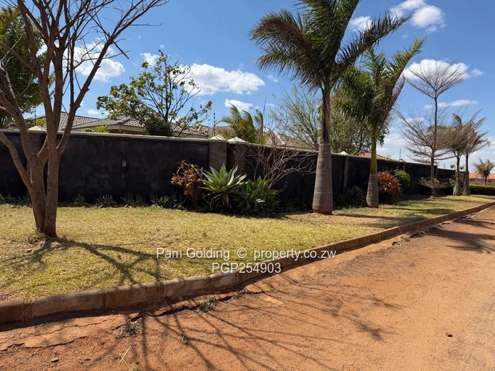 Emhlangeni | 80% Complete + 2-Bed Cottage
