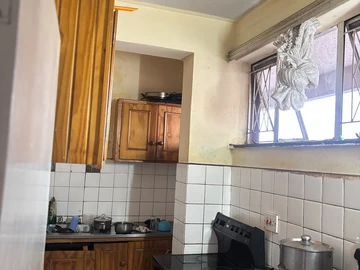 2 Bedroom Flat & Apartment