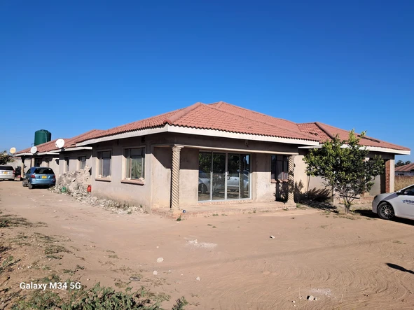 Chipukutu 85% complete house for sale!