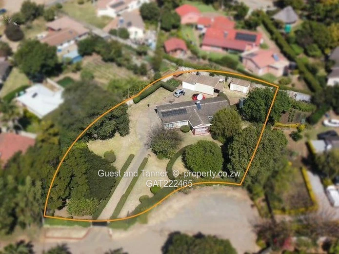 Spacious 3-Bedroom House for Sale Near Harare – Ensuite, Borehole and Staff Quarters in Emerald Hill