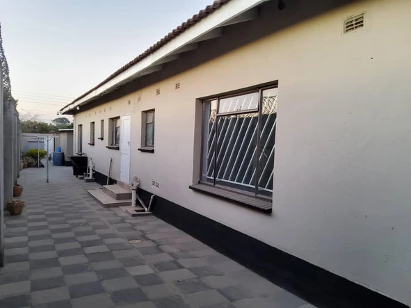 4 Bedroom House