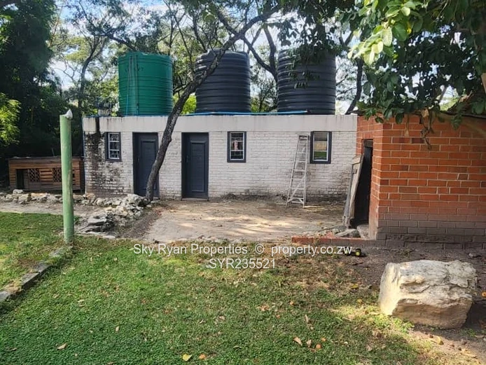 Monavale Property For Sale