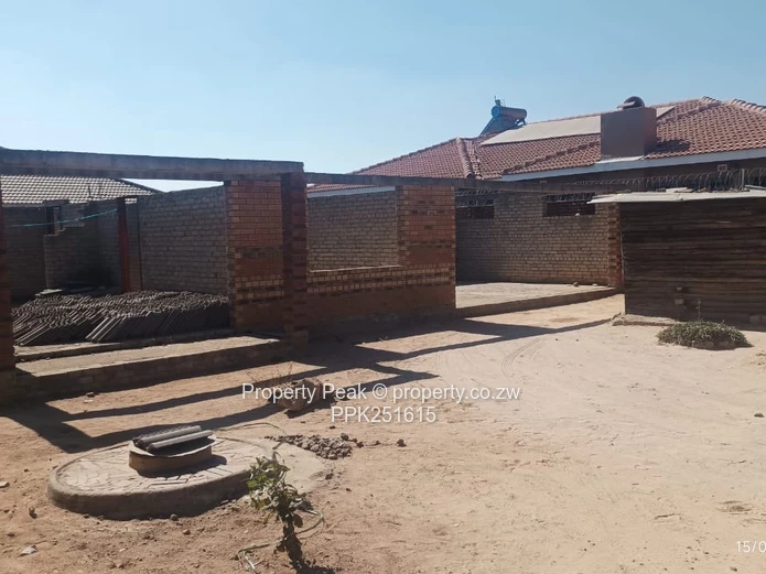 Adelaide Park: Incomplete 3-Bed , Garage, Main En-Suite