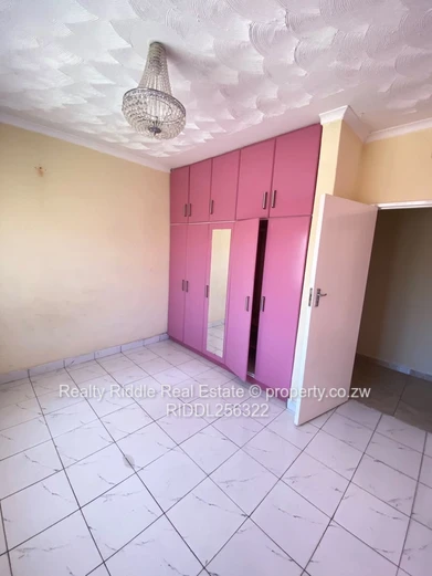 Westgate 4-Bed Family Home with Double Garage & Garden