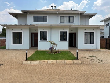 3 Bedroom Townhouse Complex